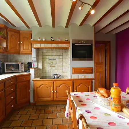 Villa Quaint In With Jacuzzi Jalhay